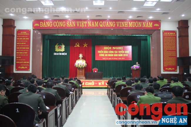 Toàn cảnh hội nghị
