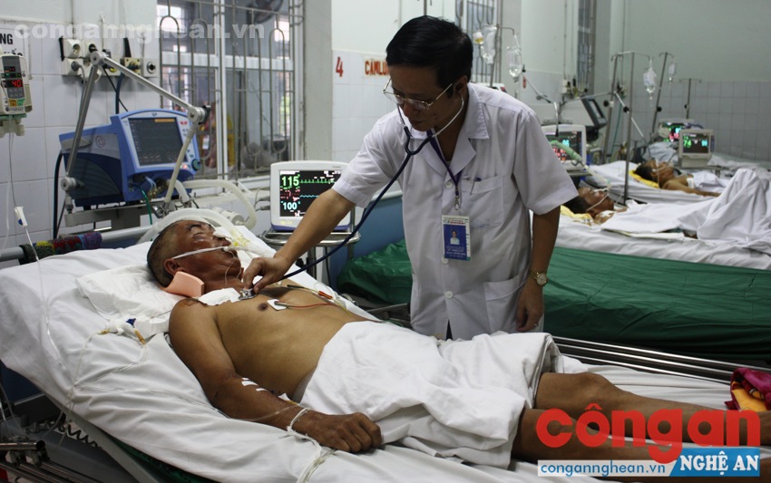 Nếu người dân không tham gia BHYT thì gánh nặng khám, chữa bệnh sẽ rất lớn