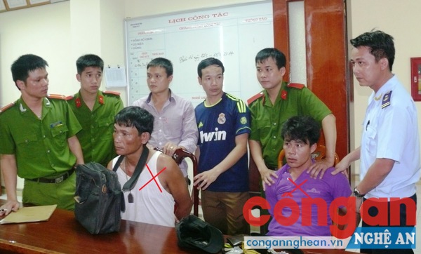 2 đối tượng (x) vận chuyển 10.000 viên ma túy tổng hợp bị lực lượng chức năng bắt giữ