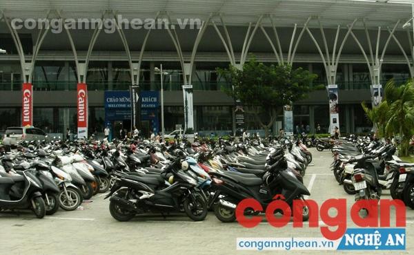  Cần siết chặt việc thực hiện các quy định về giá vé gửi xe