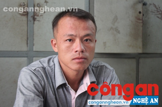 Đối tượng Cự Bá Lếnh tại cơ quan điều tra