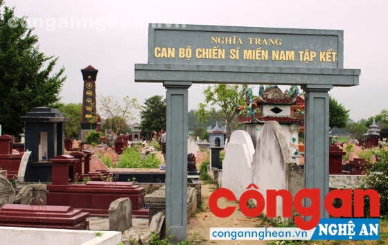 Nghĩa trang CBCS miền Nam tập kết