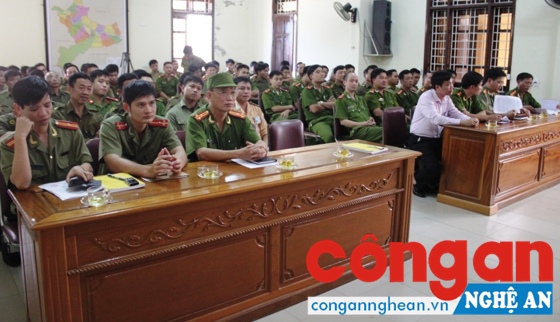 Các đại biểu tại lễ trao thưởng