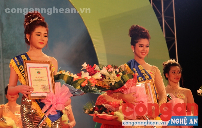 2 thí sinh đạt giải nhì