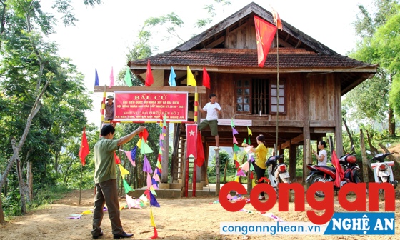 Các điểm bầu cử đã sẵn sàng cho cử tri đi bỏ phiếu