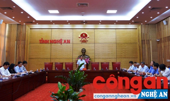 Đồng chí Hoàng Viết Đường, Phó Chủ tịch UBND tỉnh chủ trì Hội nghị