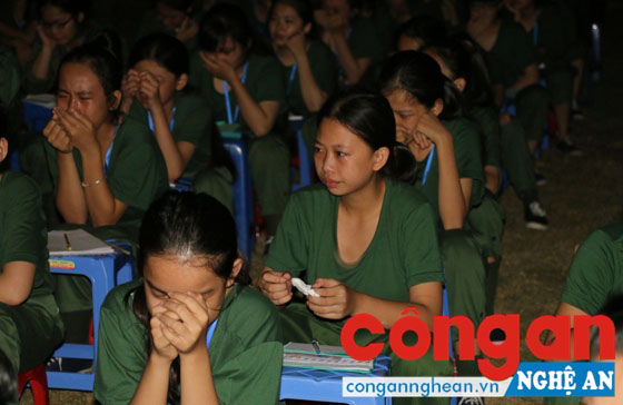 Cảm xúc vỡ òa của các chiến sỹ “tí hon” khi viết “Thư gửi mẹ hiền”