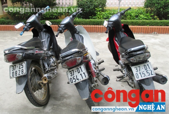 Tang vật vụ án.