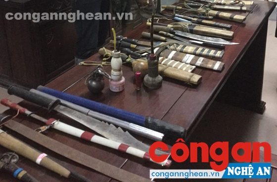 Tang vật vụ án.
