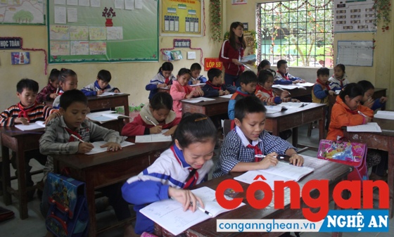 Chương trình Tiếng Anh 10 năm vẫn chưa được triển khai ở các trường học vùng miền núi, vùng sâu, vùng xa
