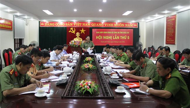 Toàn cảnh hội nghị