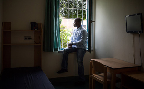  Harry Sarfo lĩnh án 3 năm tù giam vì từng chiến đấu trong hàng ngũ của IS. (Ảnh: New York Times)