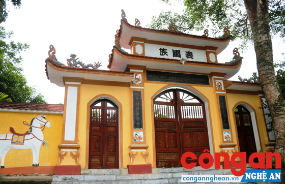  Đền thờ Tiến sĩ Bùi Cảnh Khánh