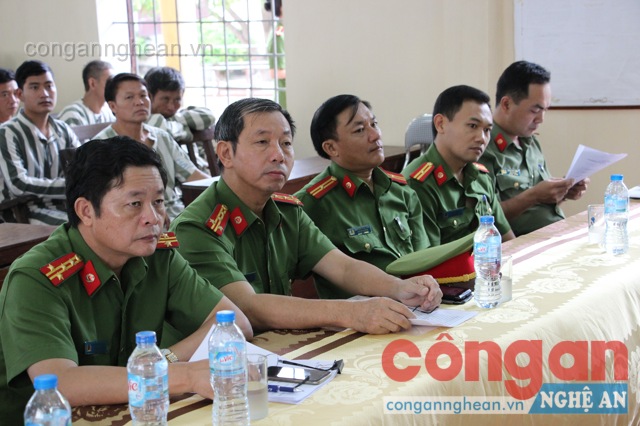 Các đại biểu tham dự Lễ Công bố quyết định đặc xá