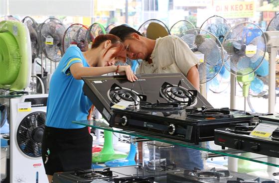 Việc siết chặt quản lý giá hàng hóa góp phần bảo vệ quyền lợi người tiêu dùng - Ảnh minh họa