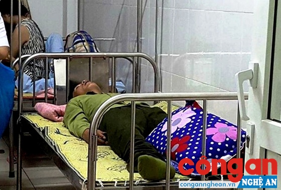 Ông Trần Hữu Thành đang điều trị tại Bệnh viện Đa khoa Hà Tĩnh