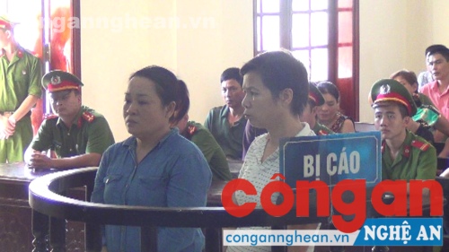 Hai bị cáo tại phiên tòa