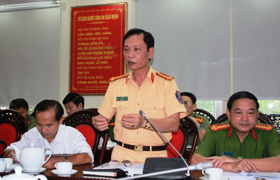 Các đại biểu phát biểu ý kiến tại buổi Hội thảo