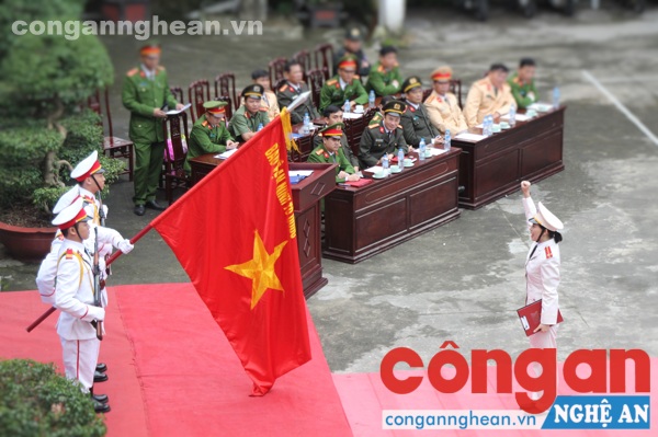 Lễ tuyên thệ của nữ Cảnh sát đặc nhiệm