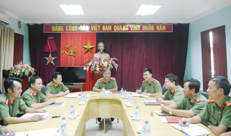Một buổi làm việc của cán bộ Trại tạm giam B14.