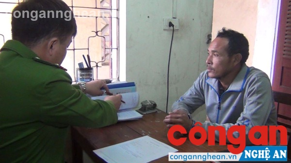 Đối tượng Phan Văn Khoa tại Cơ quan Công an