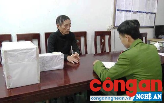 Đối tượng Hoàng Đình Phượng cùng tang vật