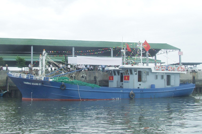 Tàu vỏ thép của ngư dân Nguyễn Trường Quang (xã Phước Hưng, huyện Long Điền) được Chi nhánh Agribank Long Điền cho vay vốn đóng mới theo Nghị định 67/NĐ-CP.