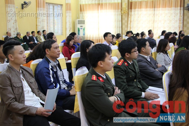 Các báo cáo viên tham dự buổi tập huấn