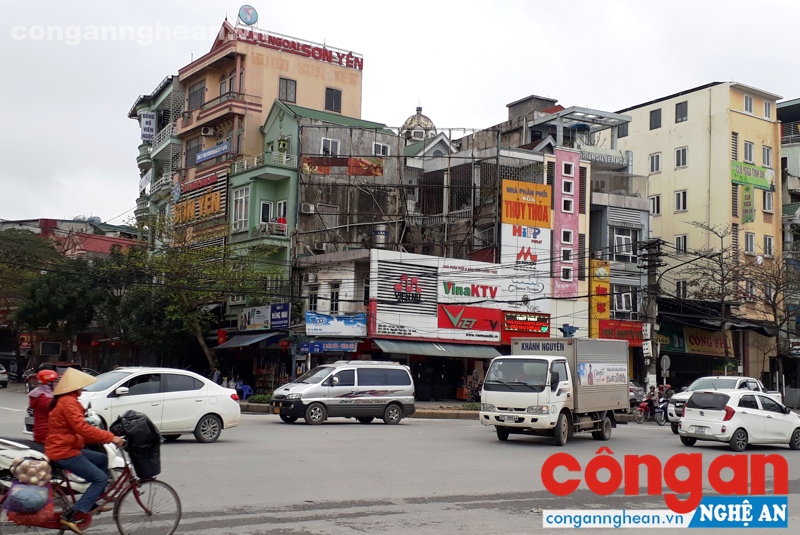 Vị trí Công ty Quảng cáo trẻ làm móng đặt pano quảng cáo