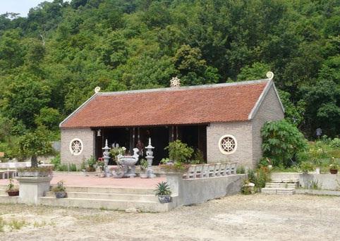 Chùa Am Vãi (xã Nam Dương, huyện Lục Ngạn, Bắc Giang)