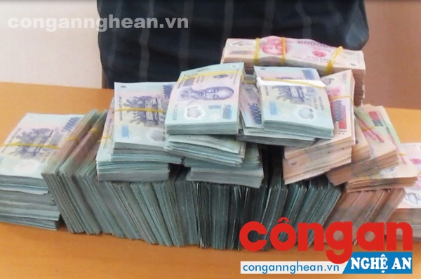 Tang vật vụ án