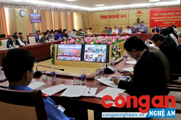  Đồng chí Huỳnh Thanh Điền- Phó Chủ tịch UBND tỉnh quán triệt Kế hoạch 136/UBND tỉnh đến các đại biểu và tại các điểm cầu huyện, thành, thị