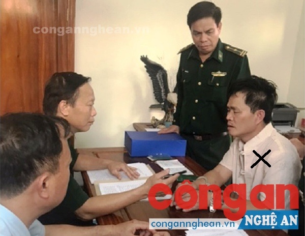 Đối tượng Ngô Sỹ Mạnh (x)  tại cơ quan điều tra
