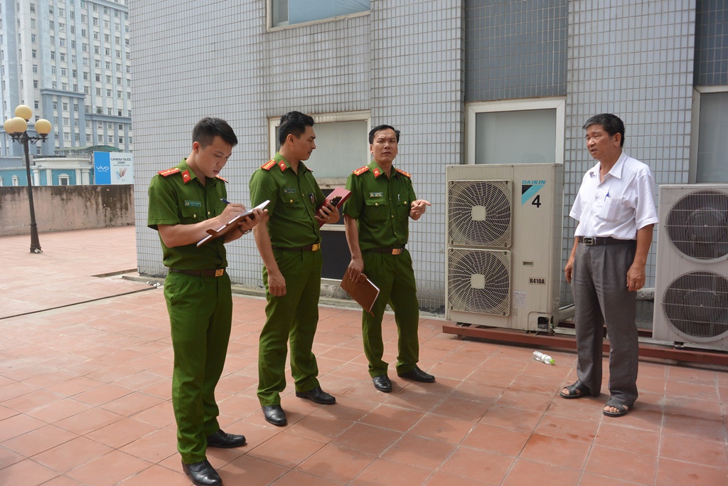Kiểm tra PCCC tại khu chung cư Tòa nhà dầu khí Nghệ An