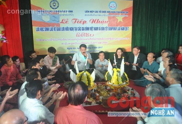 Tết cổ truyền Bunpimay được tổ chức tại Nghệ An