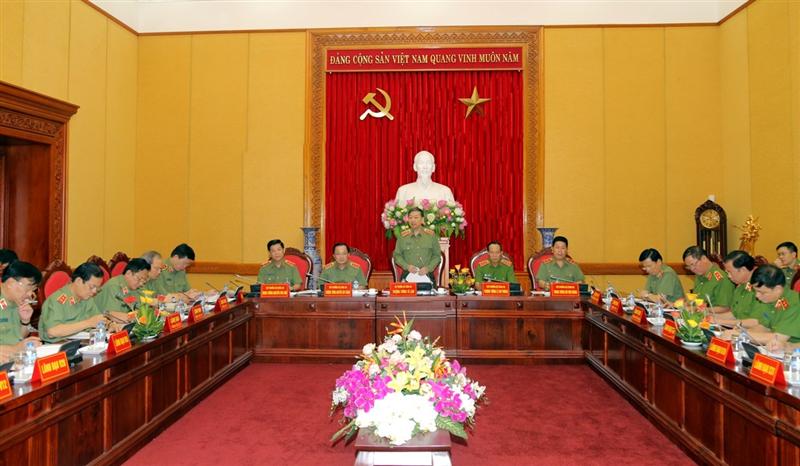 Toàn cảnh cuộc họp.