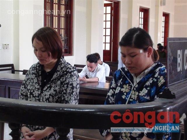 Các bị cáo tại phiên tòa