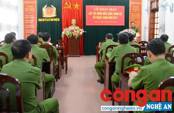 Toàn cảnh lễ khai mạc lớp huấn luyện