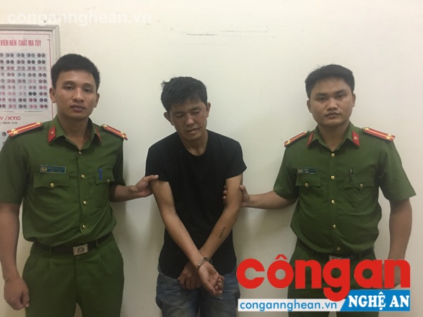 Đối tượng giết người, cướp tài sản Trần Hữu Dũng tại cơ quan Công an