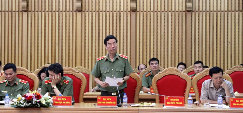 Đại diện các cơ quan báo chí phát biểu tại buổi tọa đàm.
