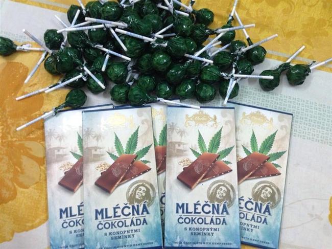 Cần sa mang hình hài kẹo mút, socola