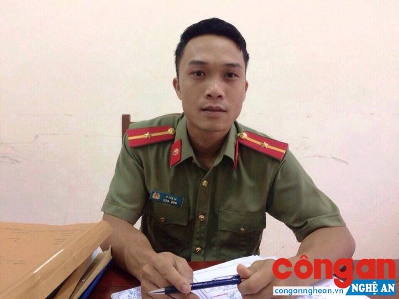 Thiếu úy Vi Văn Là