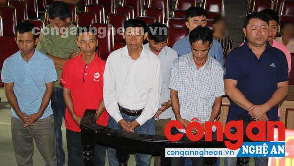 Các bị cáo tại phiên tòa