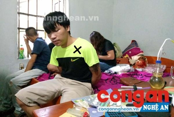 Đối tượng Văn Viết Thương (X) và tang vật