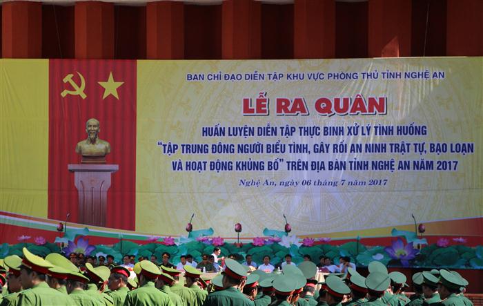 Tại lễ ra quân