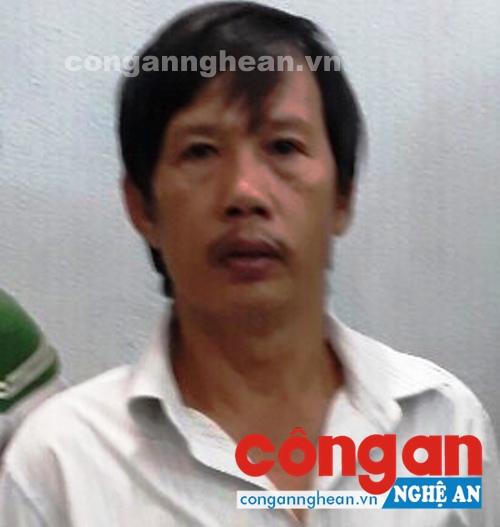Đối tượng Trần Đình Ái