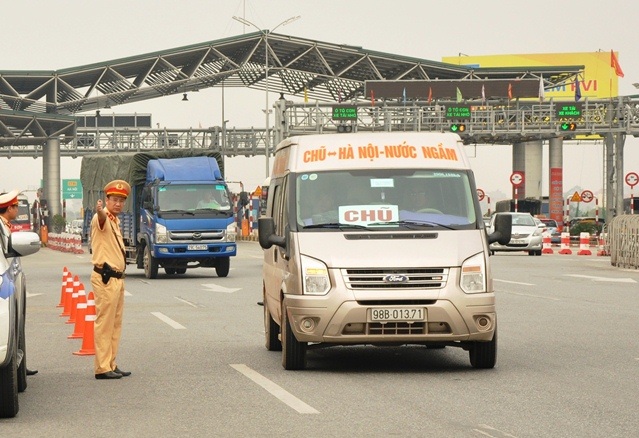 Tăng cường các giải pháp phòng ngừa, ngăn chặn các hành vi chống đối lực lượng CSGT