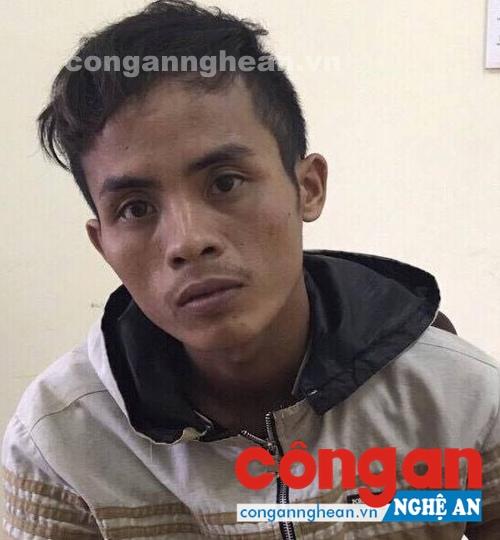 Đối tượng Nguyễn Đình Vang tại cơ quan Công an