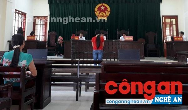 Hiếm có phiên tòa phúc thẩm nào xét xử về vụ án cố ý gây thương tích do đánh ghen kéo dài đến 2 ngày