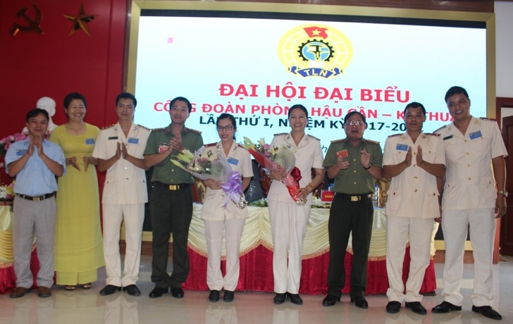 BCH Công đoàn khóa I ra mắt Đại hội
